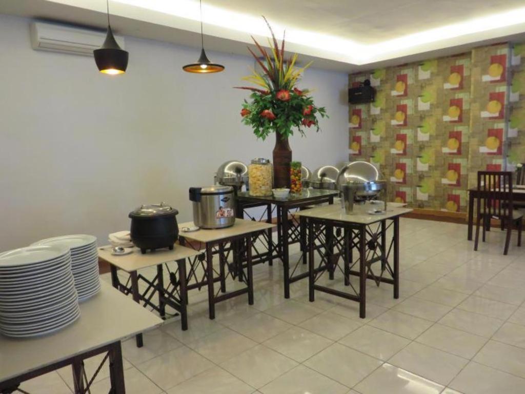 Insumo Palace Hotels & Resorts Kediri  Esterno foto