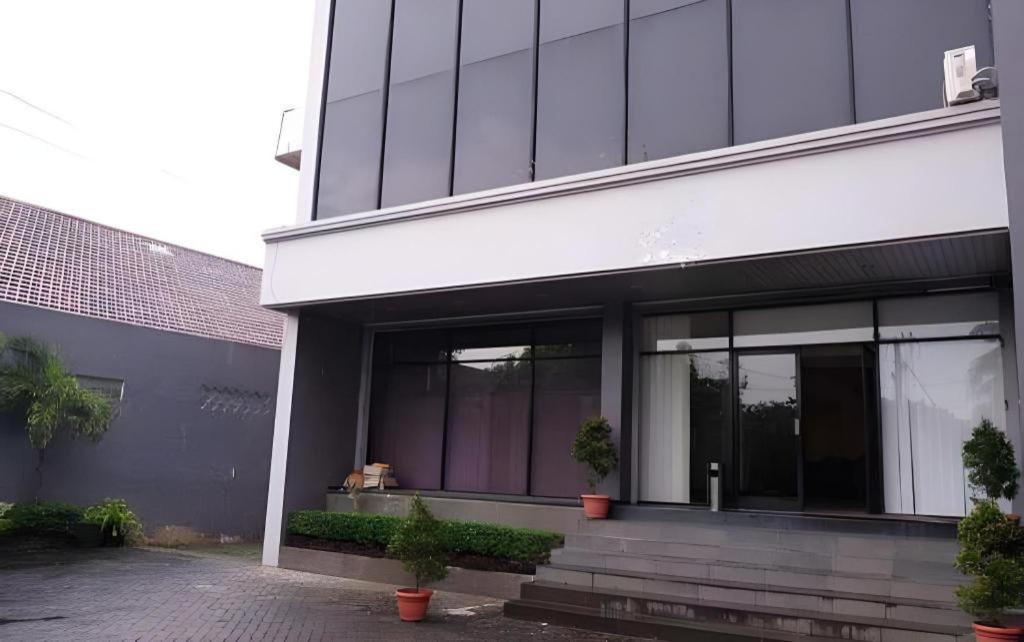 Insumo Palace Hotels & Resorts Kediri  Esterno foto